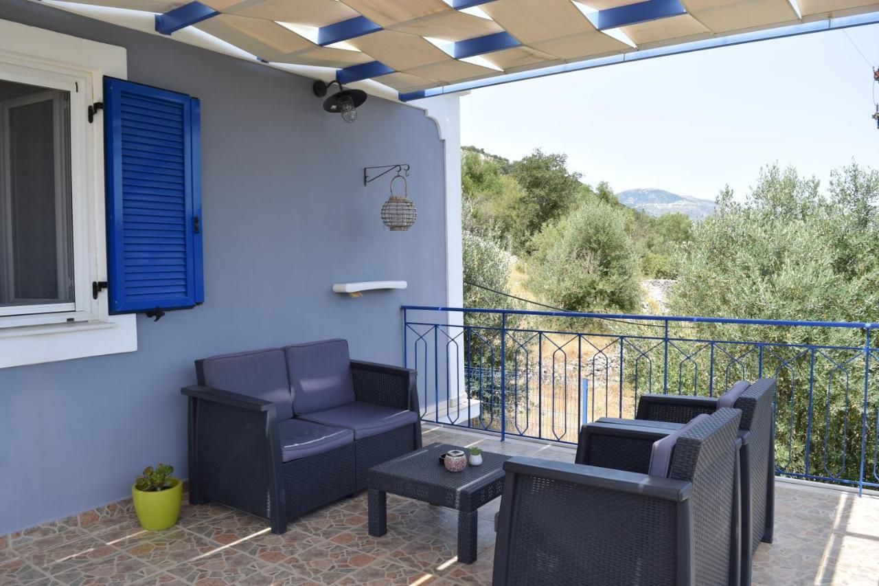 Val Di Compare Apartment *