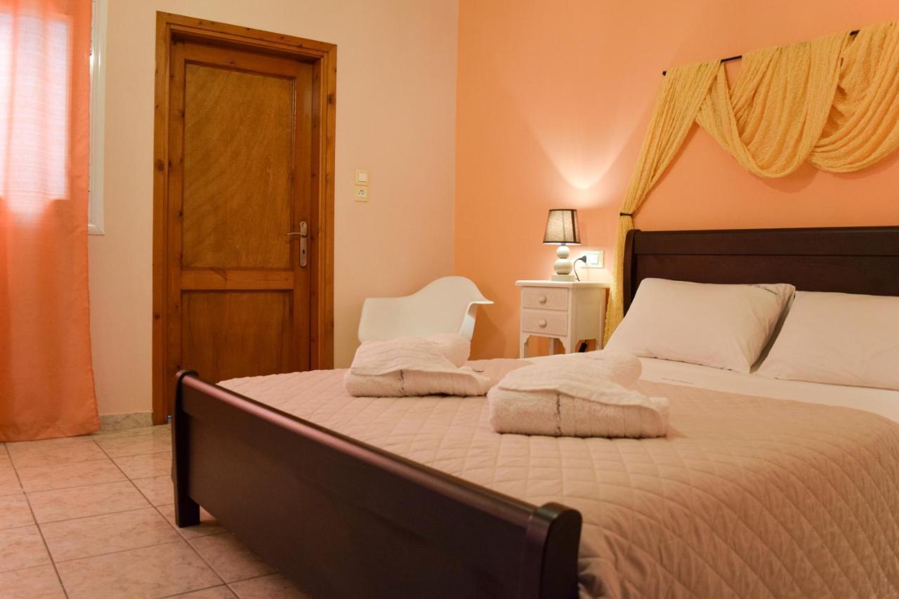 Val Di Compare Vathy (Ithaca)